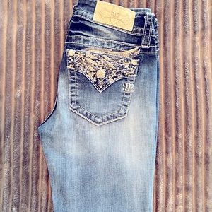 Miss Me Cropped jeans. Size 26